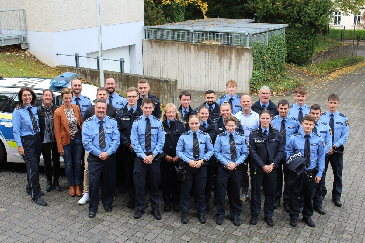 neue Polizeibeamtinnen und Polizeibeamte Montabaur