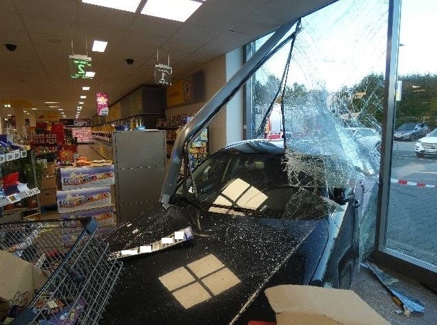 Verkehrsunfall Altenwalde Netto-Markt