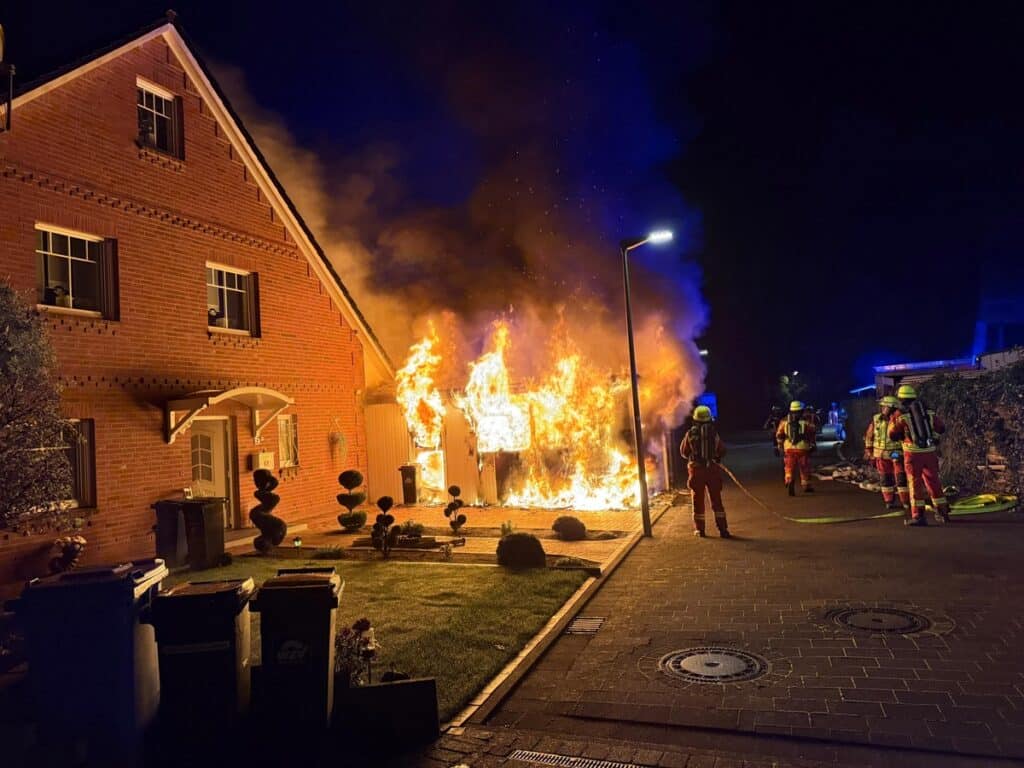 Feuerwehr Kaltenkirchen Brand Brookweg