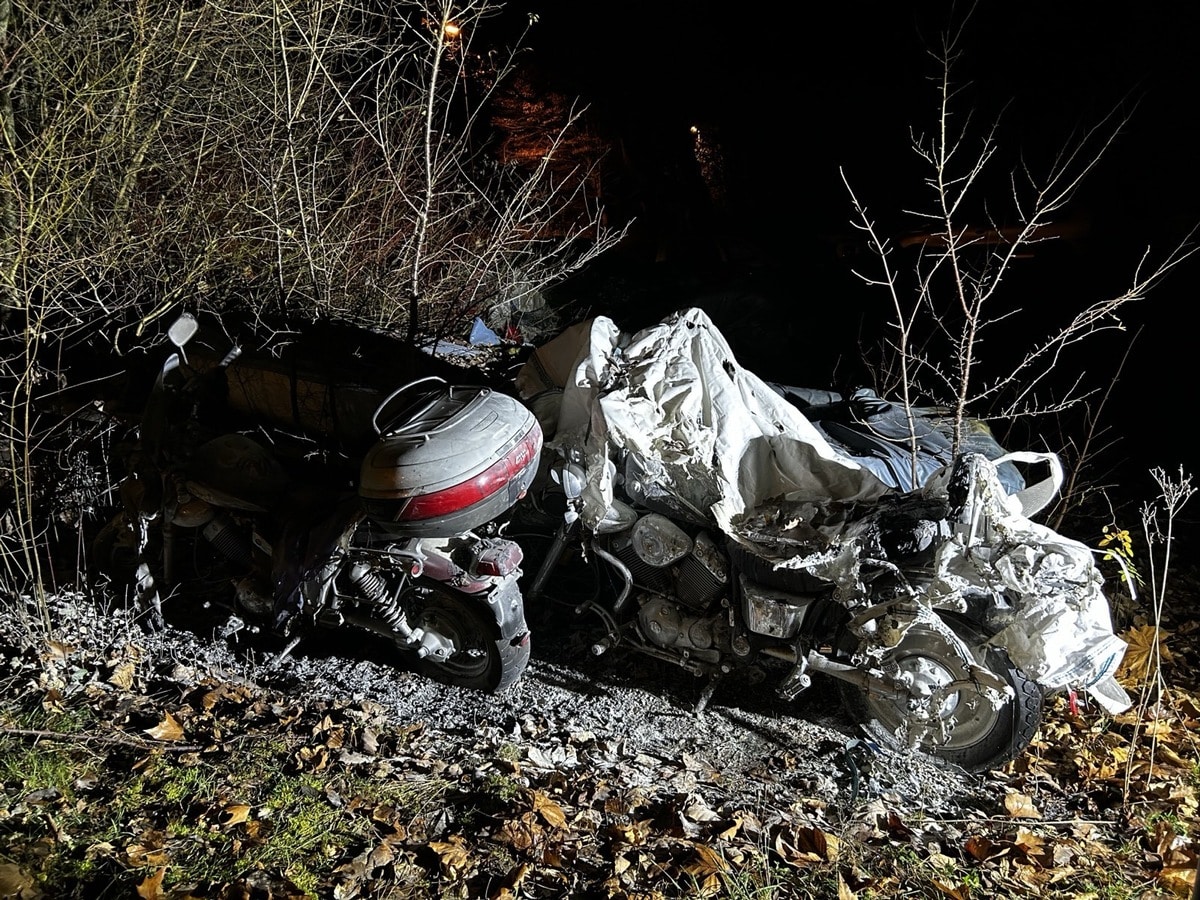 Brandstiftung an Fahrzeugabdeckplanen Pirmasens