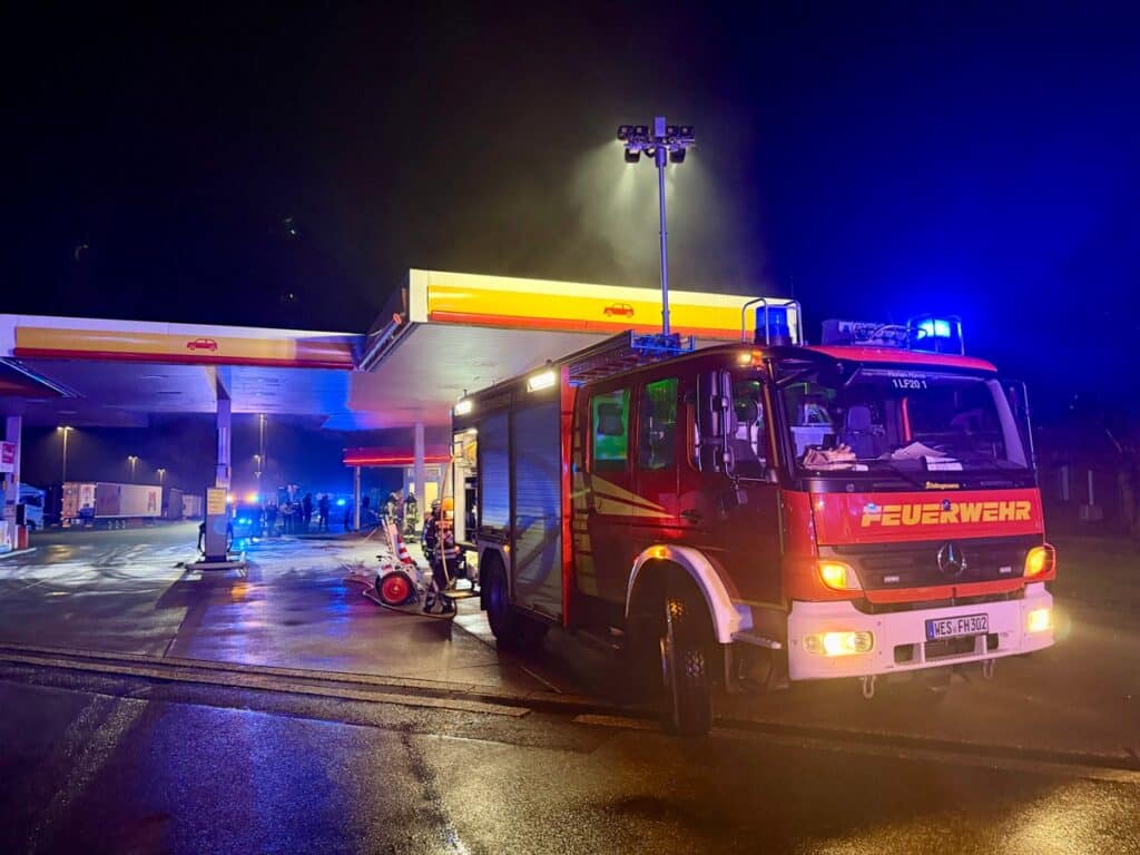 Pkw-Brand auf Rastplatz Hünxe Ost