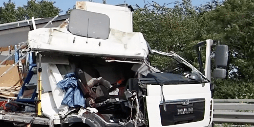 Tödlicher Unfall auf der A1 bei Stuhr