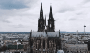 Erzbistum Köln zahlt Rekordsumme an Missbrauchsopfer