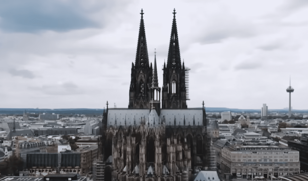 Erzbistum Köln zahlt Rekordsumme an Missbrauchsopfer