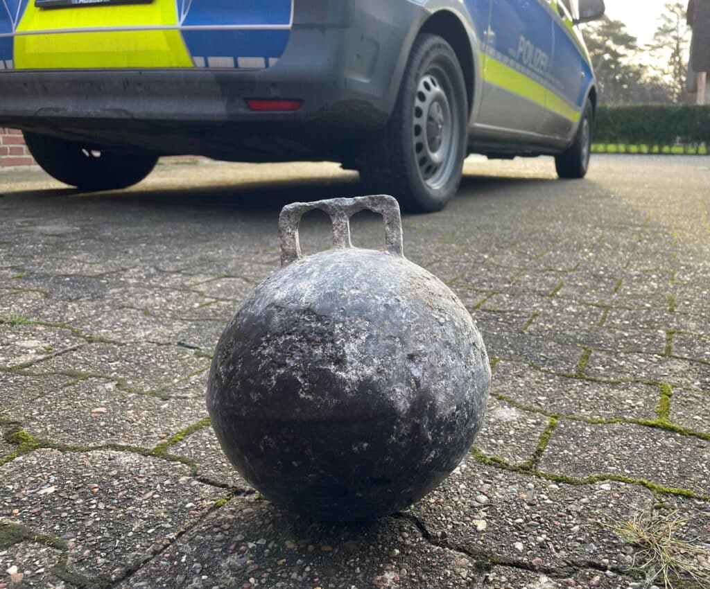 Gasaustritt aus Strandfund auf Amrum