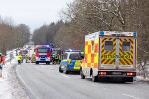 Unfall B206 Bark Wittenborn