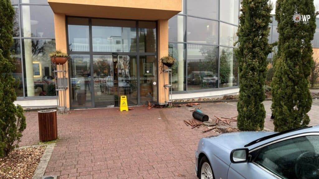 Trunkenheitsfahrt Hallenbad