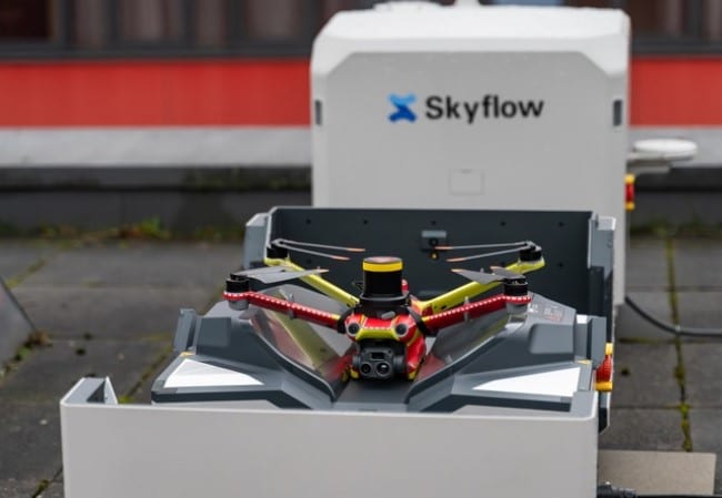 automatisiertes Drohnensystem der Feuerwehr München