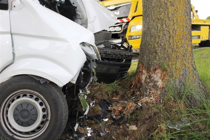 VW-Transporter Unfall Rahden