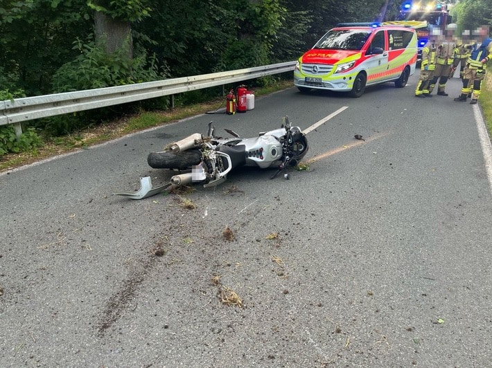Schwerer Motorradunfall auf der L552