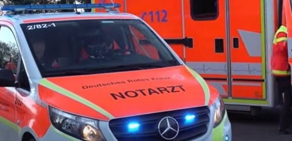 Tödlicher Unfall in Bielefeld: 18-jährige E-Scooter-Fahrerin stirbt nach Kollision mit Linienbus